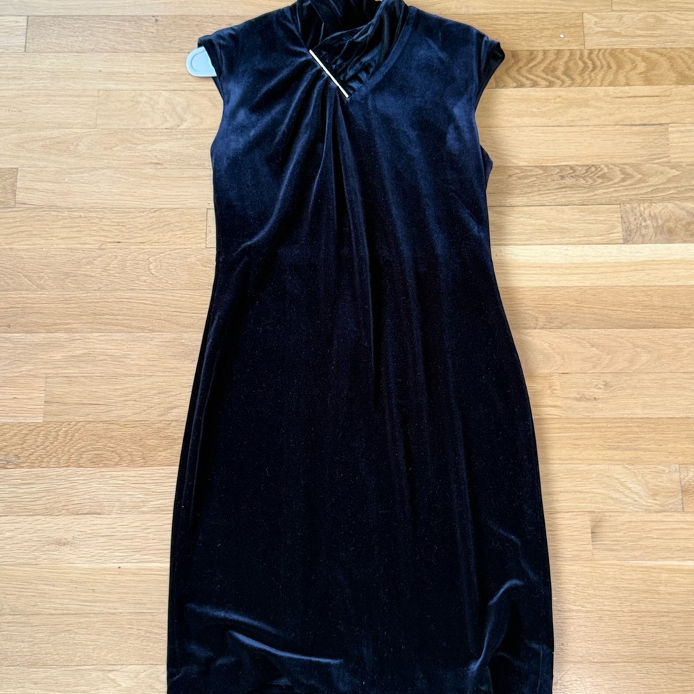 Calvin Klein Womens Sheath Dress XS  Black Velvet Mock Neck Short Sleeve Midi
